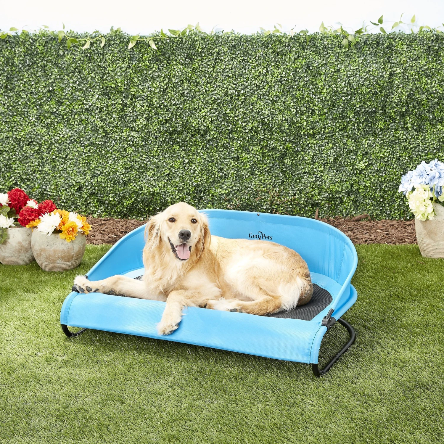 Gen7Pets Cool-Air Cot Elevated Dog Bed