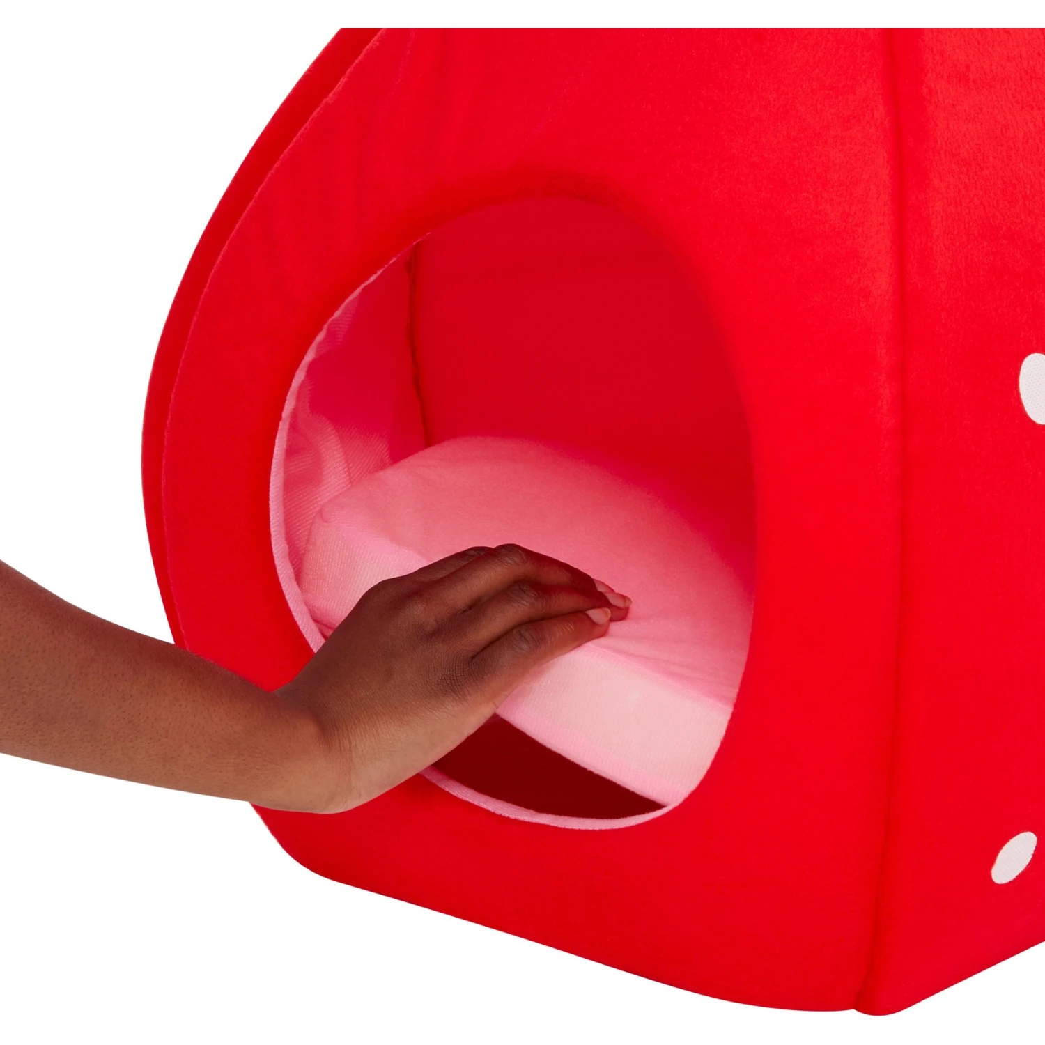 YML Strawberry Covered Cat & Dog Bed - Image 7