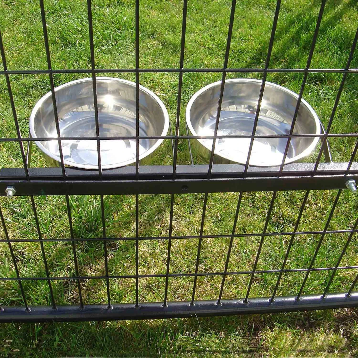 Lucky Dog Double Bowl Dog Kennel System - Image 2