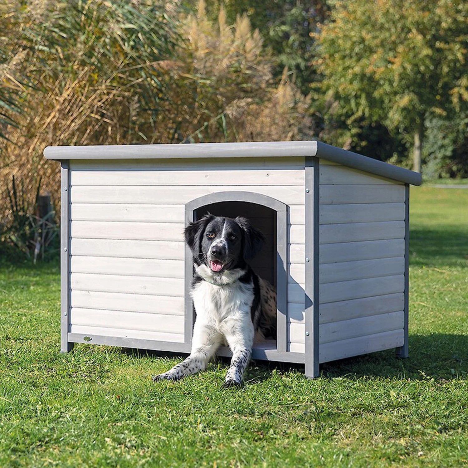 TRIXIE Natura Flat Roof Club Dog House
