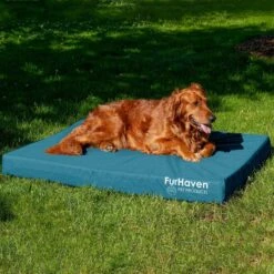 FurHaven Deluxe Oxford Cooling Gel Indoor/Outdoor Dog & Cat Bed With Removable Cover