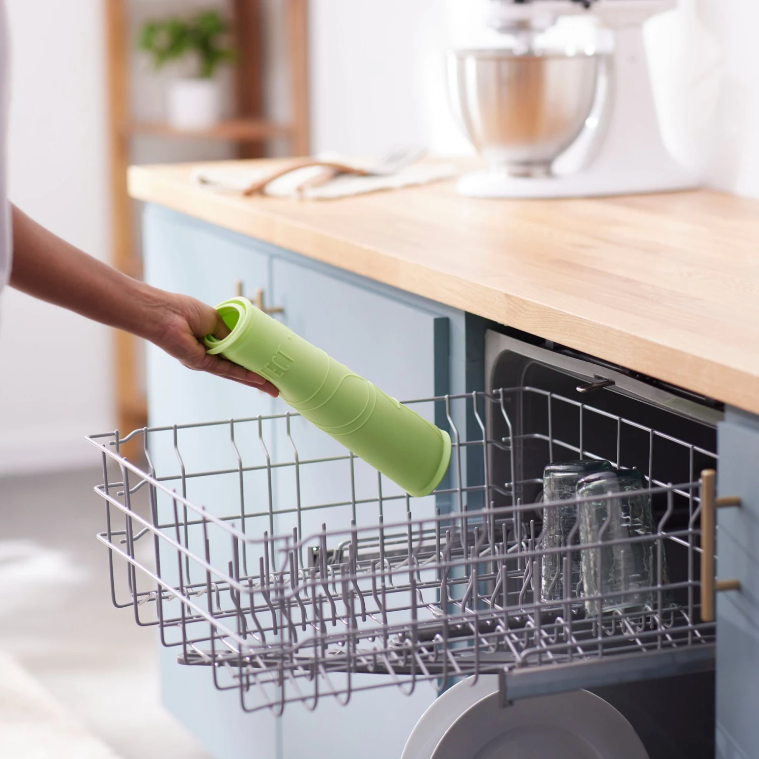 STAR WARS THE MANDALORIAN GROGU Snack Silicone Dog & Cat Food Mat - Image 5