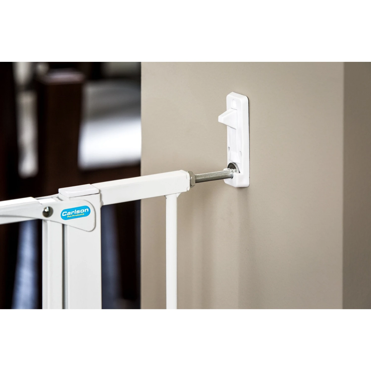 Carlson Pet Products Maxi Walk-Thru Dog Gate With Small Pet Door - Image 3