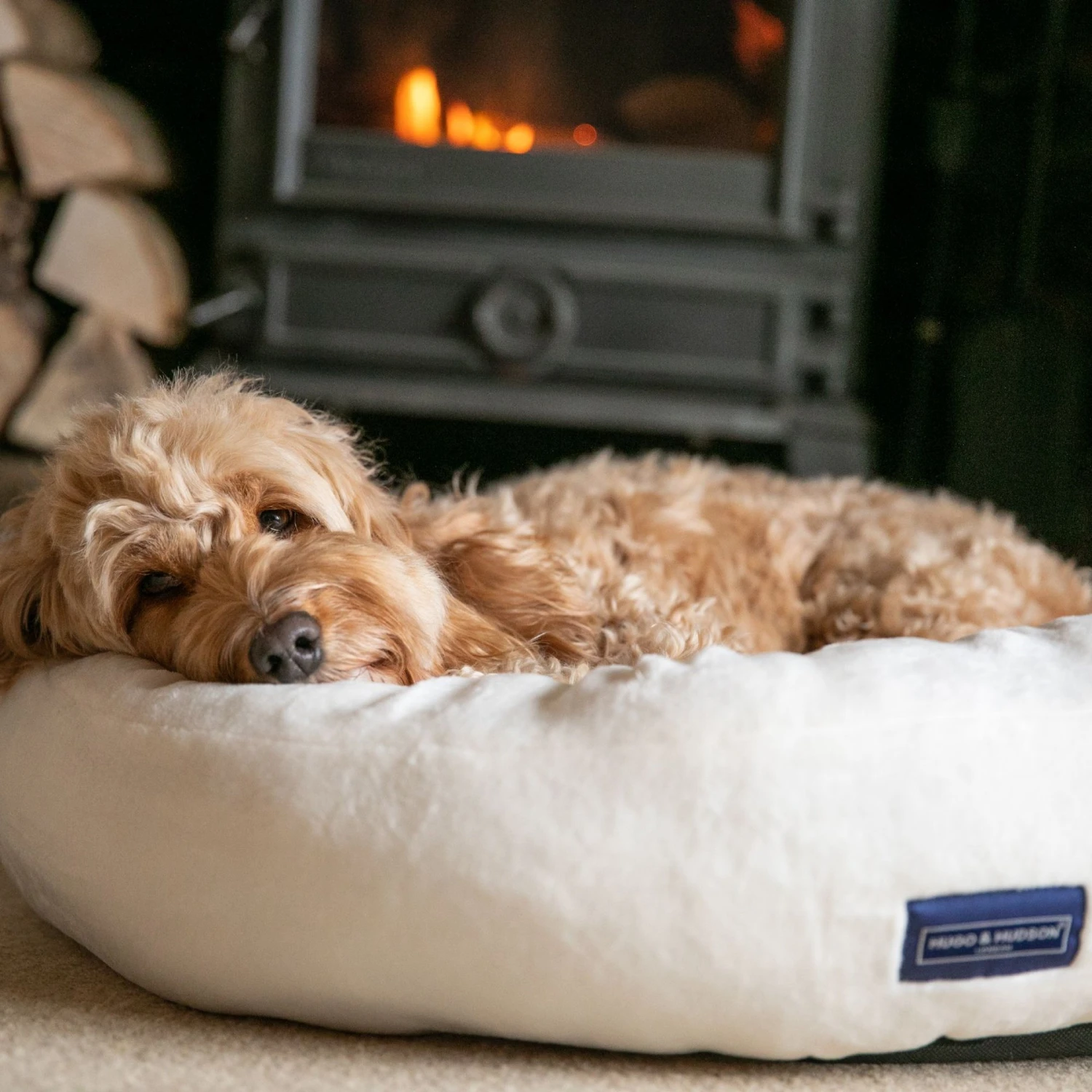 HUGO & HUDSON Donut Dog Bed - Image 8