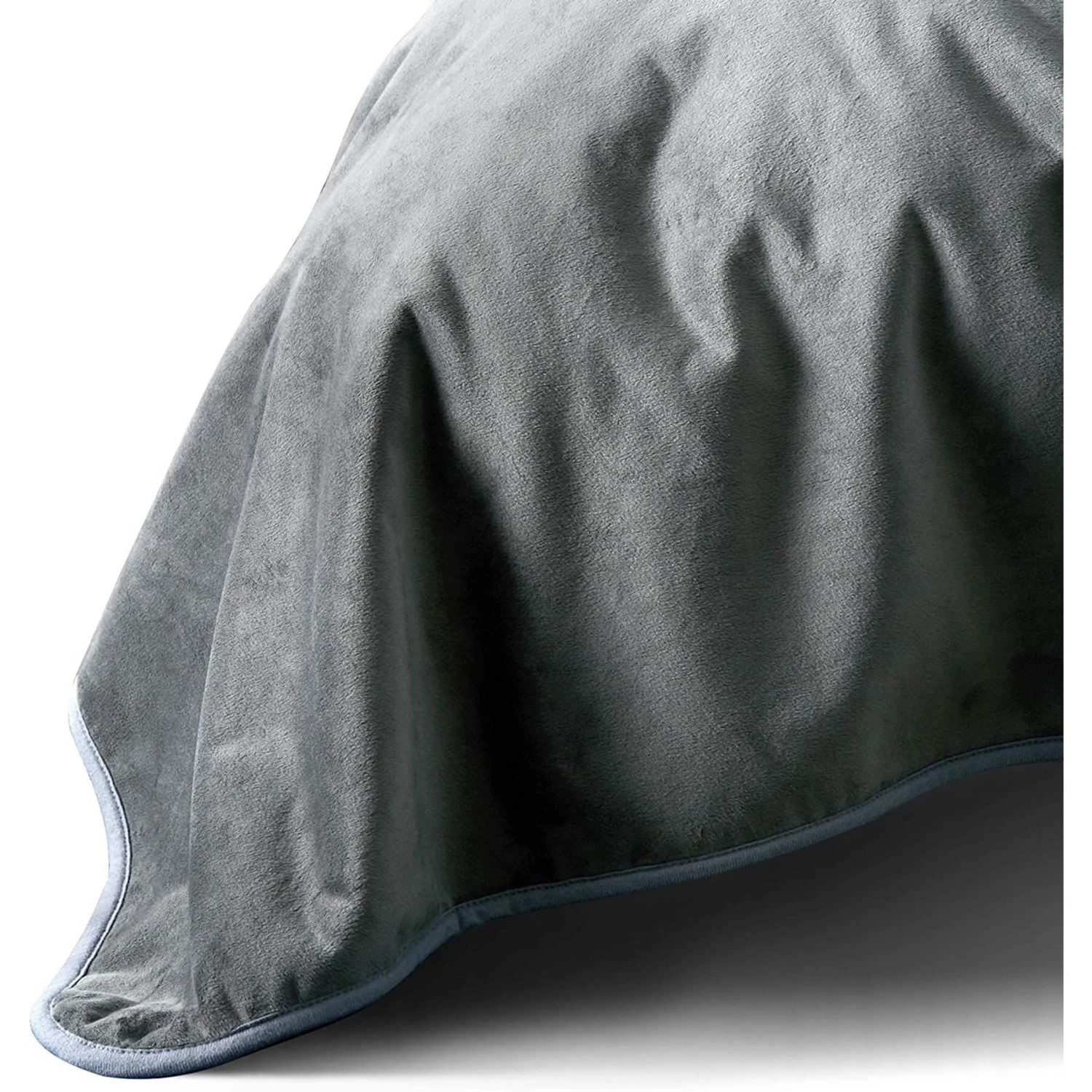 Allisandro Extra Soft Micro Fleece With Sherpa Triple Layer Tech Waterproof Cat & Dog Blanket, Dark Grey - Image 9